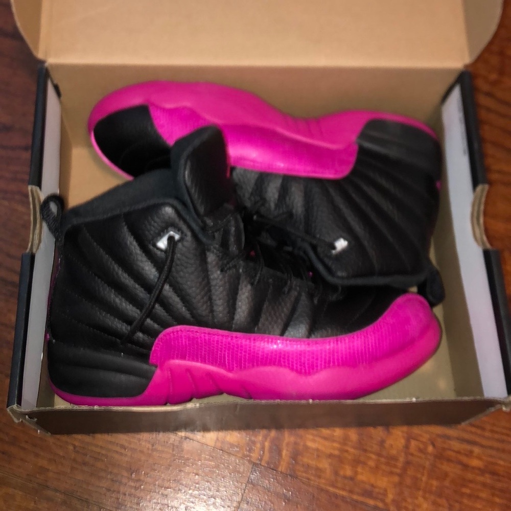 Jordan Retro 12. Hot Pink. Size 3 in kids. 5 in women.
